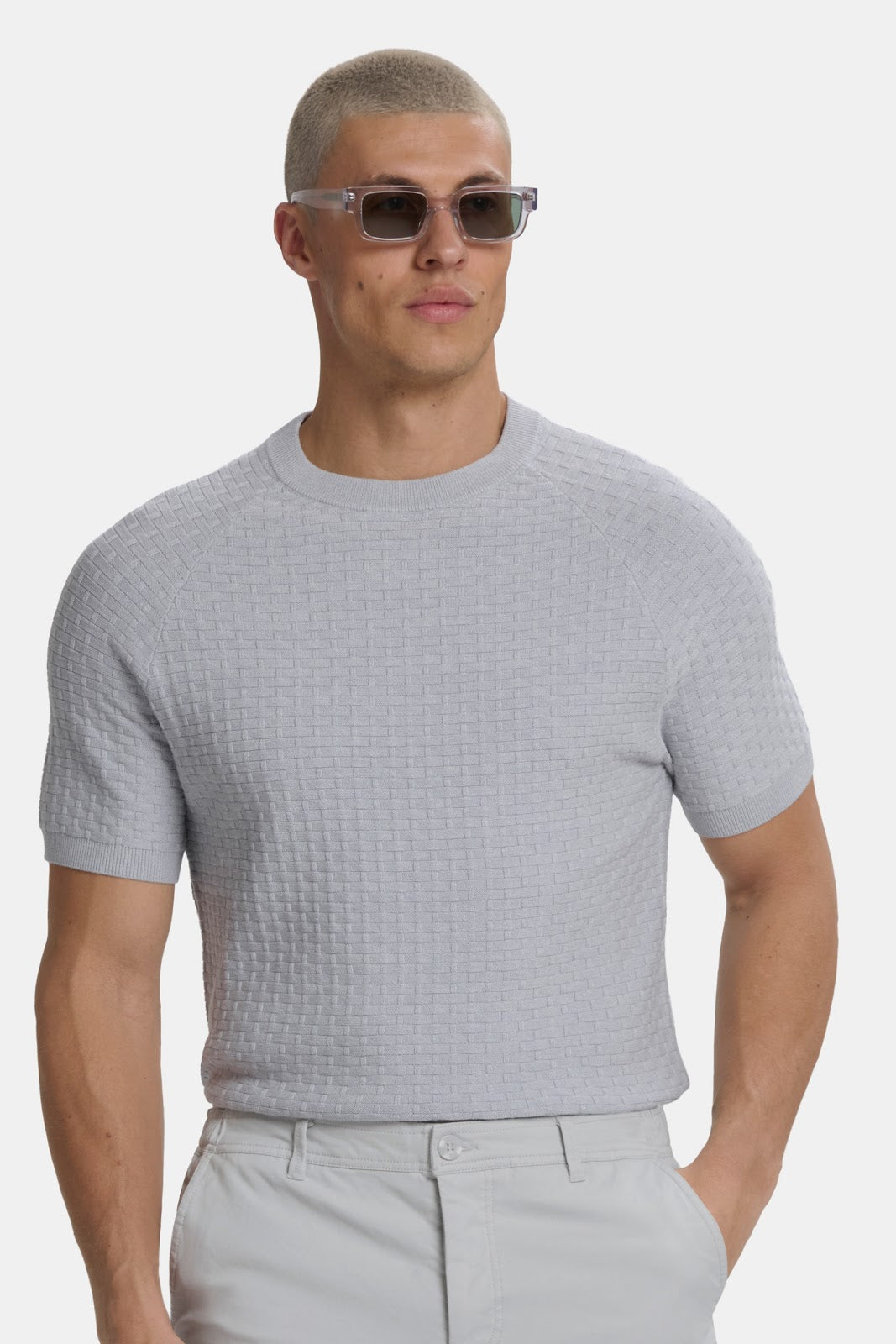Cassian – Textured Tee